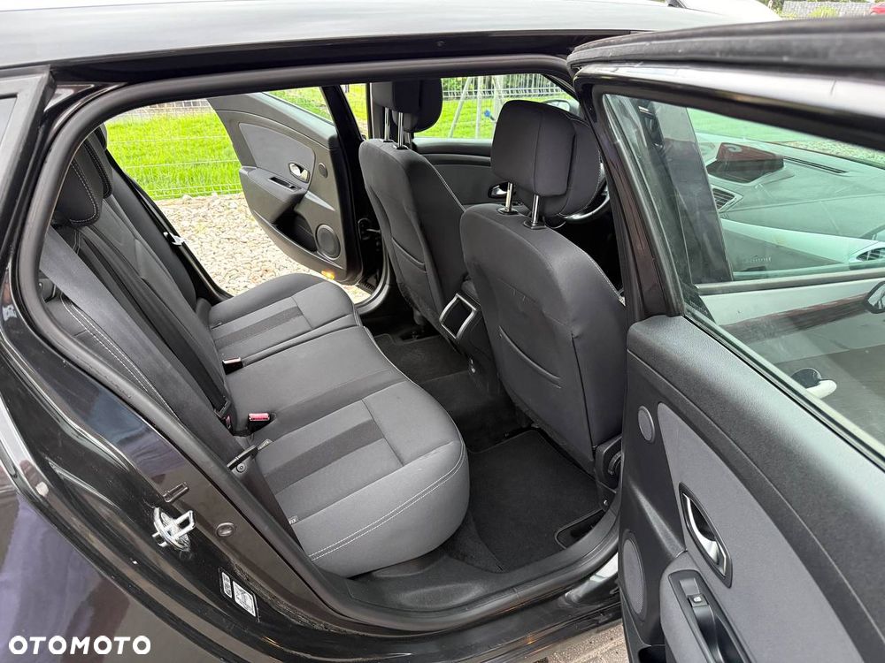 Renault Megane Grandtour dCi 150 FAP Dynamique - 18