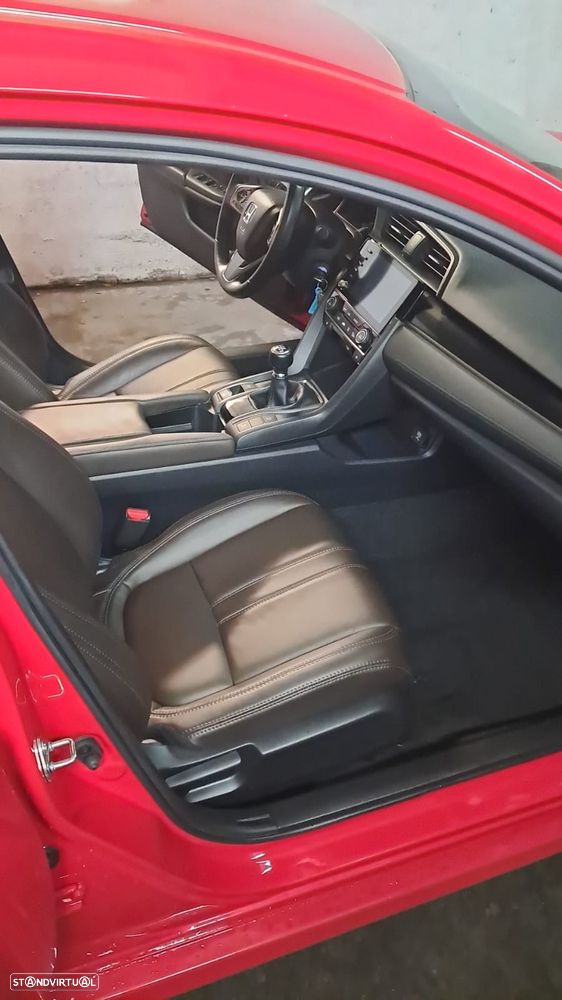 Honda Civic 1.0 i-VTEC Elegance - 13