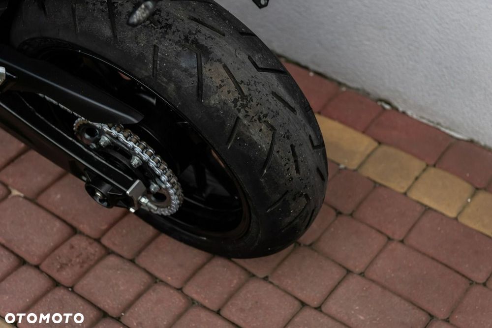 Yamaha MT - 9