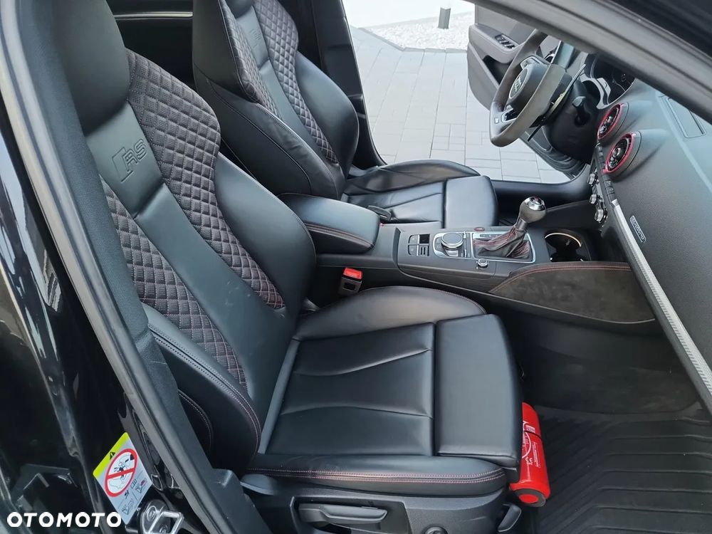 Audi RS3 Sportback - 33