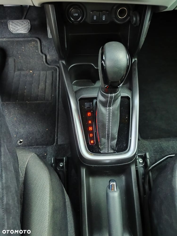 Suzuki Swift 1.2 Dualjet Hybrid CVT Comfort - 35