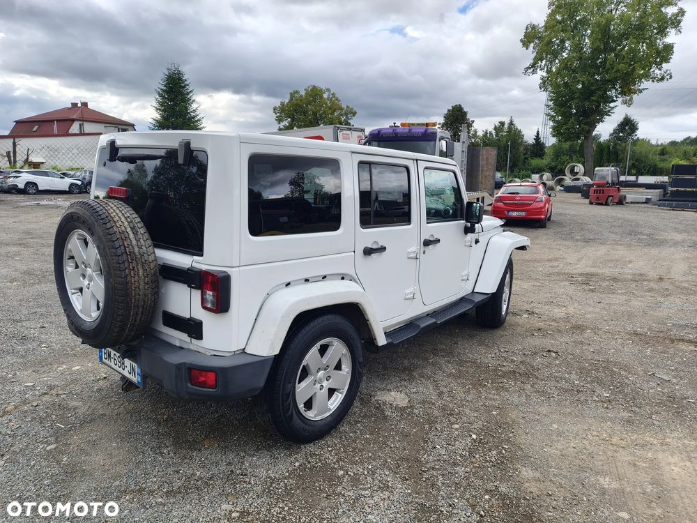 Jeep Wrangler Unlimited 2.8 CRD DPF Sport - 11