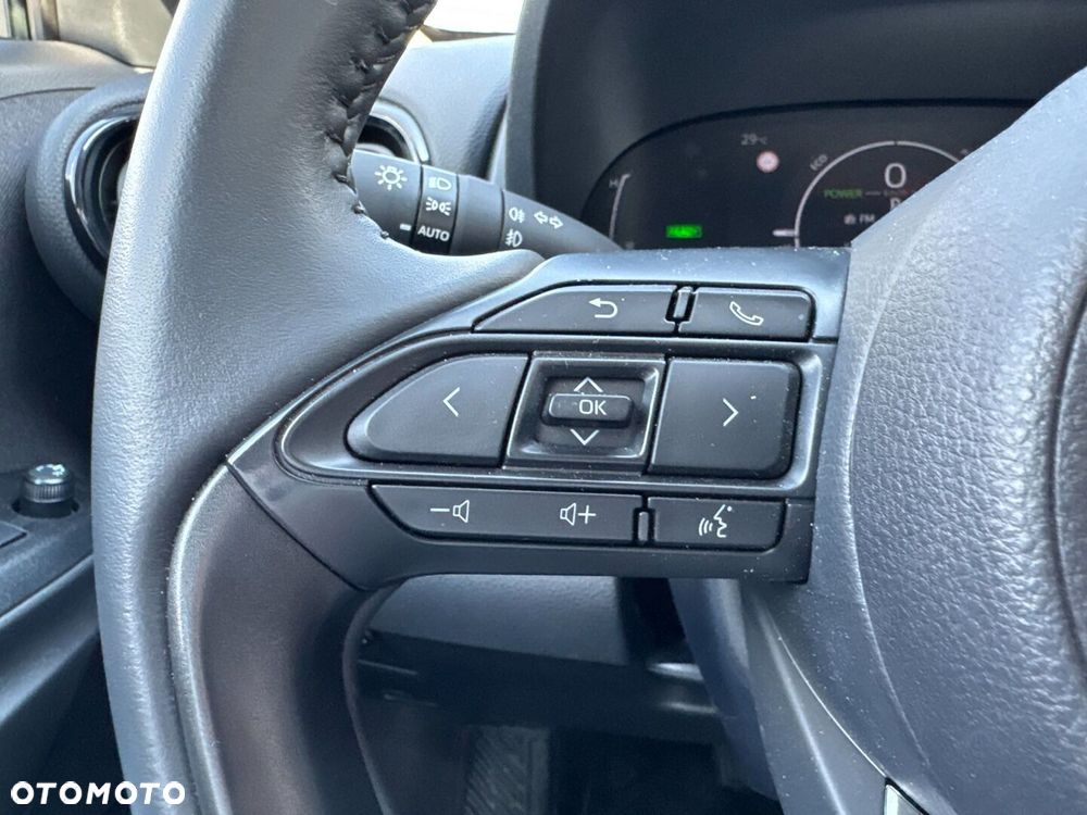 Toyota Yaris Cross Hybrid 1.5 Comfort - 17
