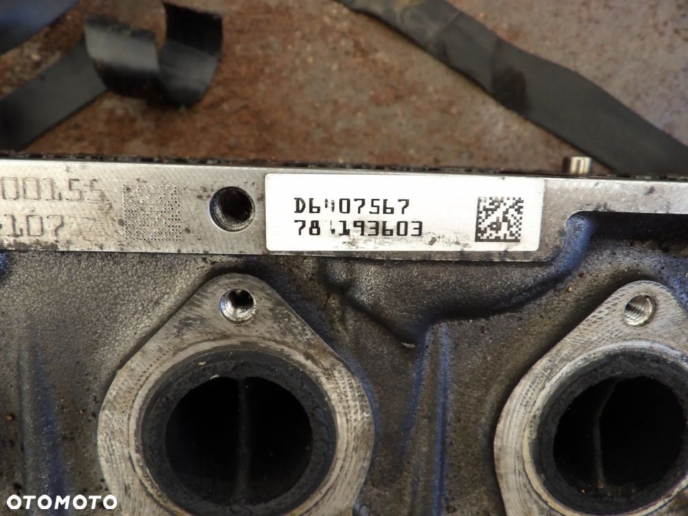 BMW - E70,X5 - 4.0D - GŁOWICA SILNIKA - 7811936 - 2
