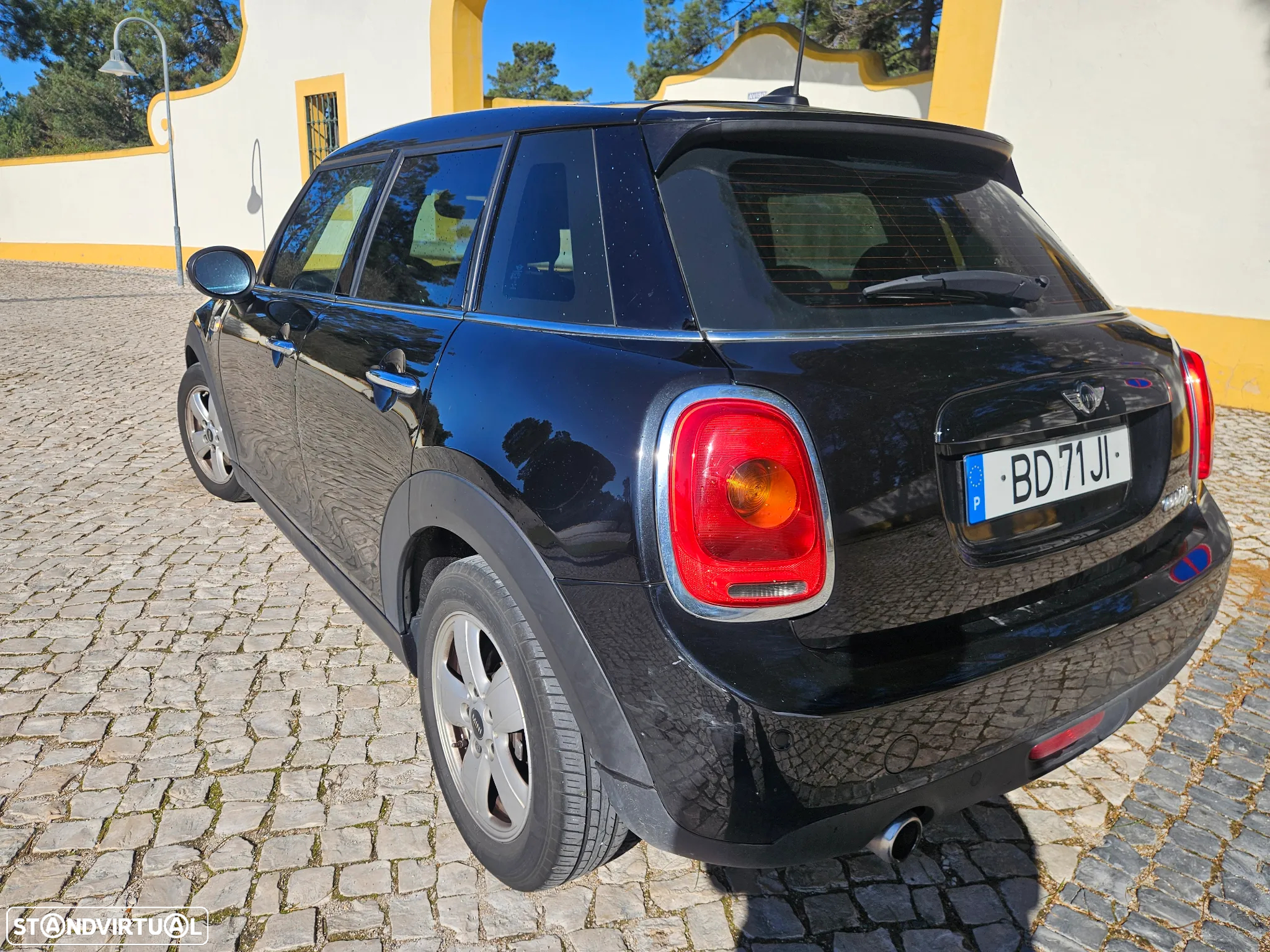 MINI 5 Portas Cooper D - 12
