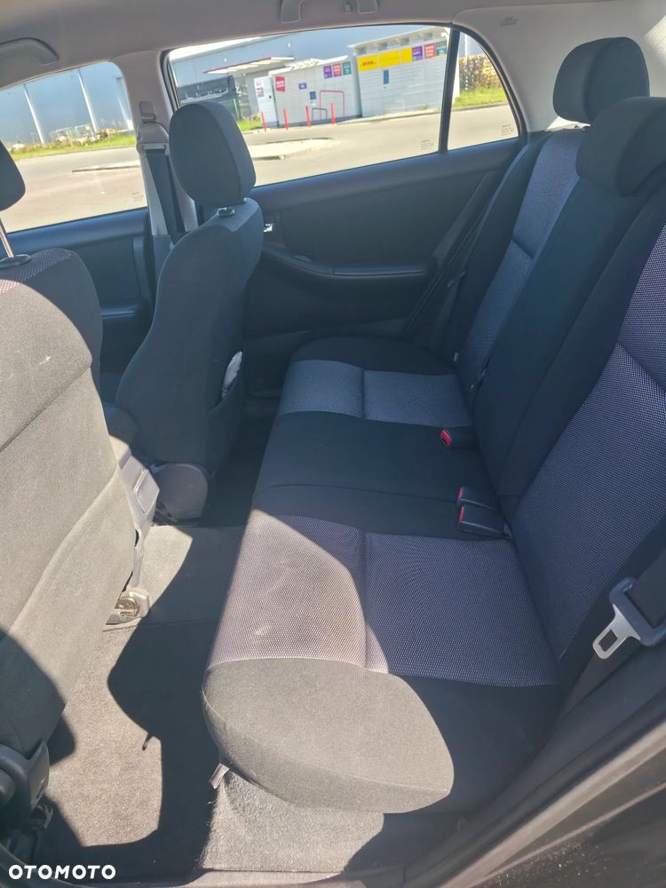 Toyota Corolla 1.4 VVT-i Edition - 13