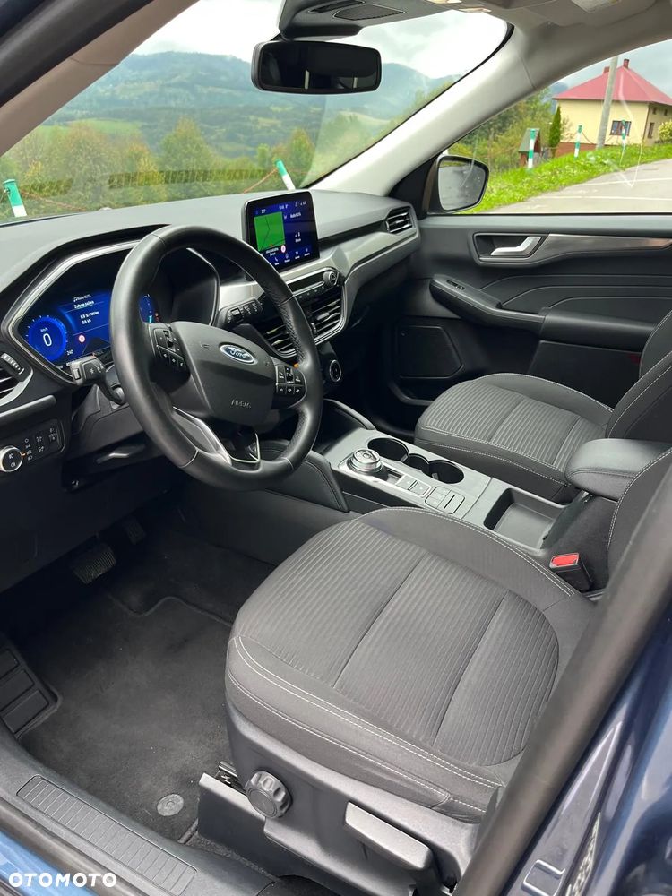 Ford Kuga - 5