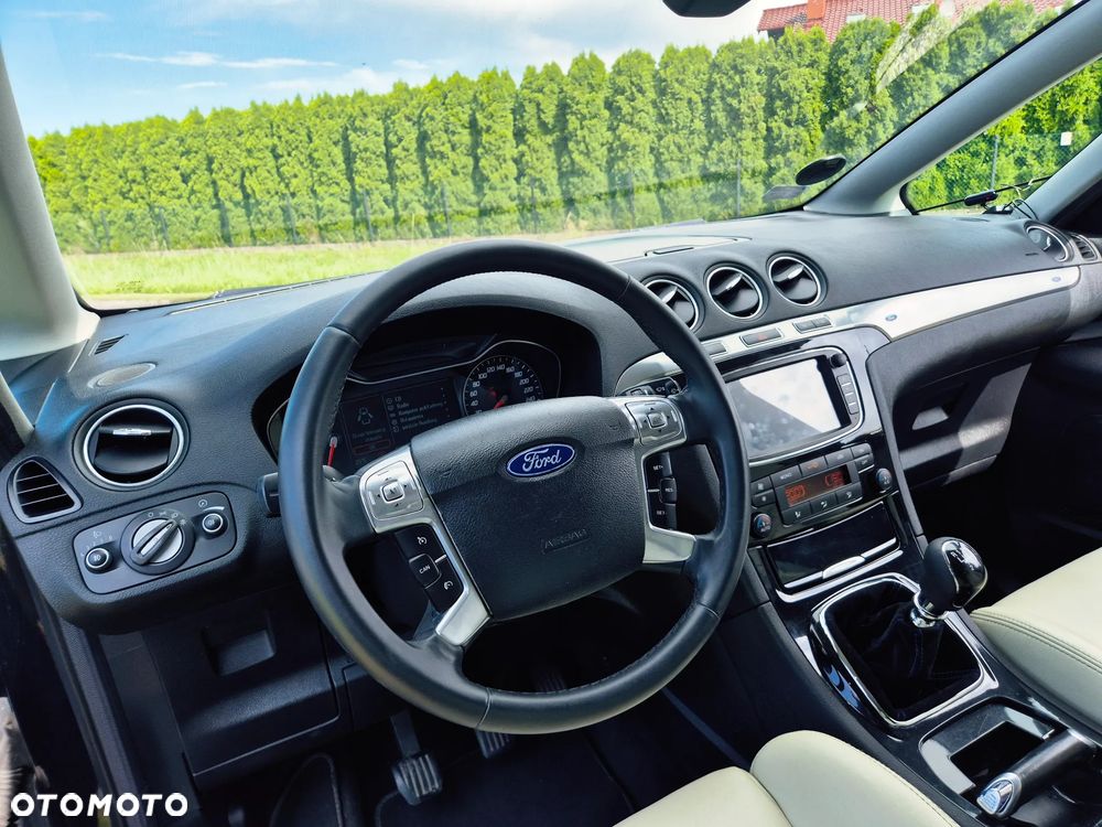 Ford S-Max 2.0 TDCi DPF Business Edition - 17
