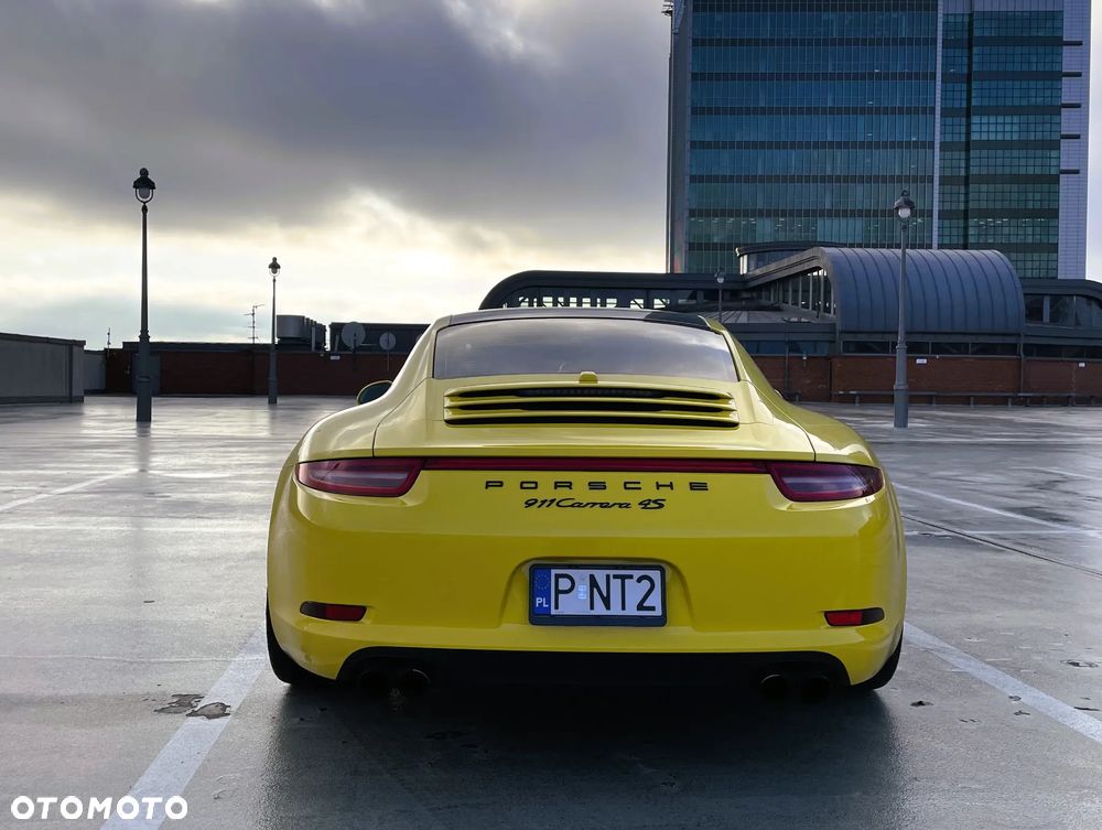 Porsche 911 Carrera 4S PDK - 7