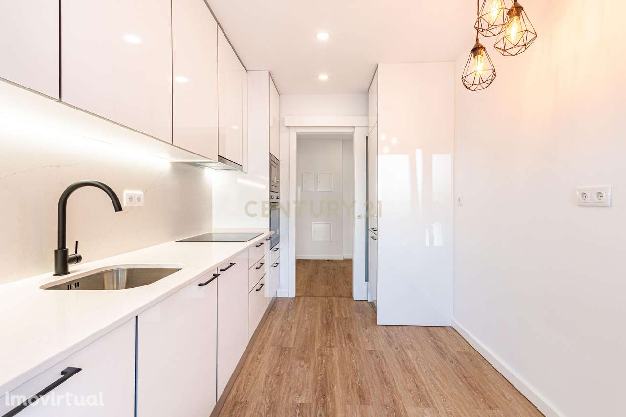 T1 Novo - Investimento - Grande imagem: 3/26