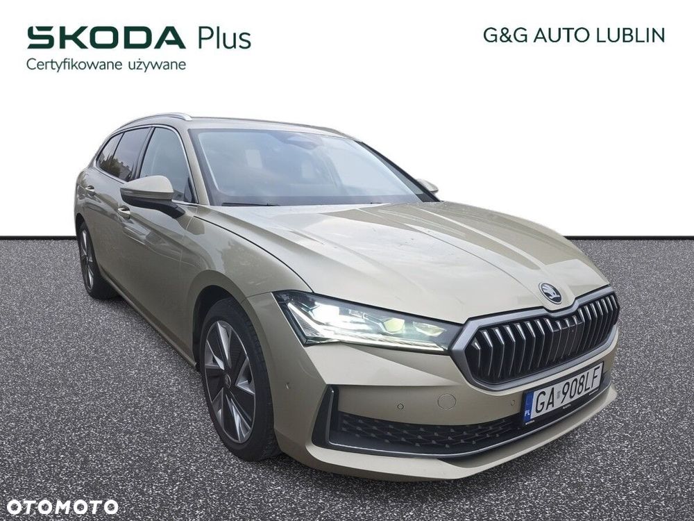 Skoda Superb 2.0 TDI SCR Selection DSG - 2