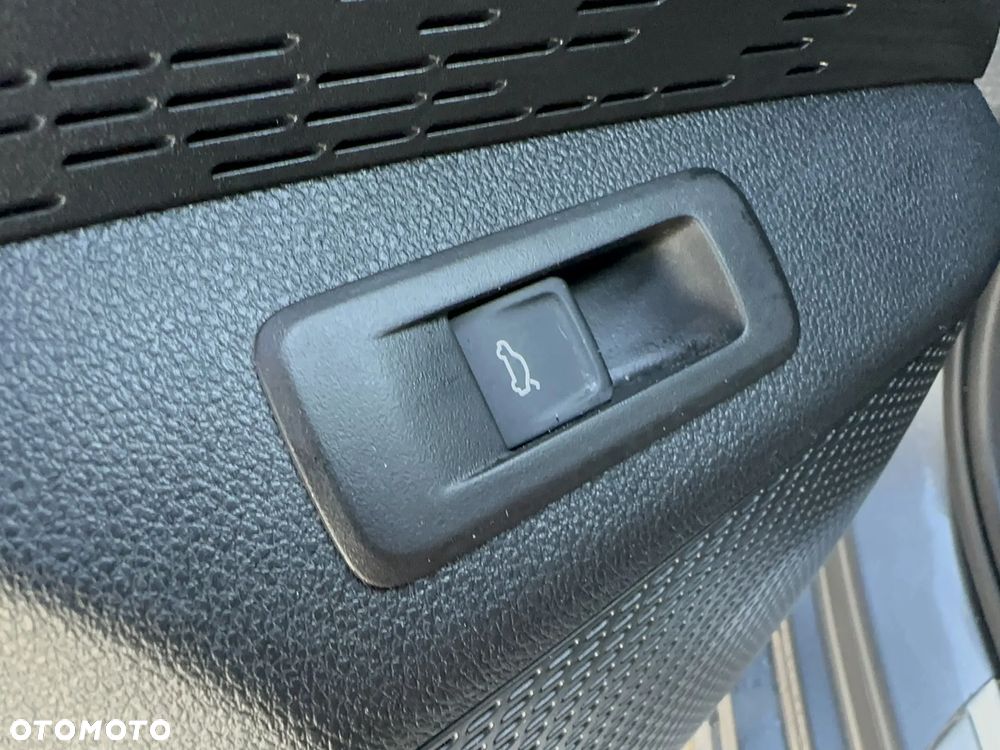Skoda Octavia 1.5 TSI mHEV Selection DSG - 14