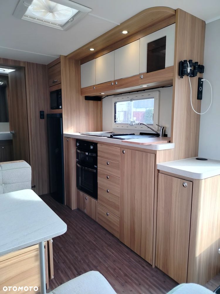 Elddis Crusader - 35