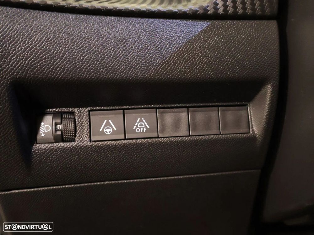 Peugeot e-2008 50 kWh Allure Pack - 18