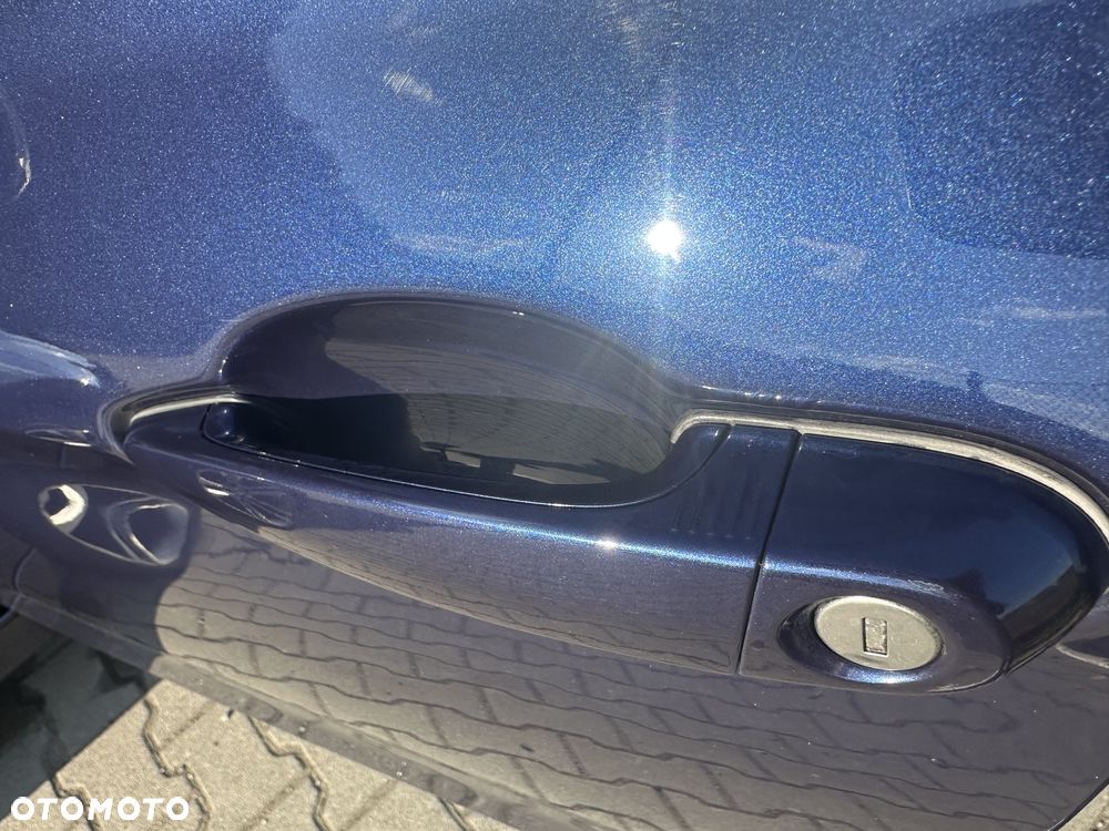 BMW Seria 3 328i Luxury Line - 11