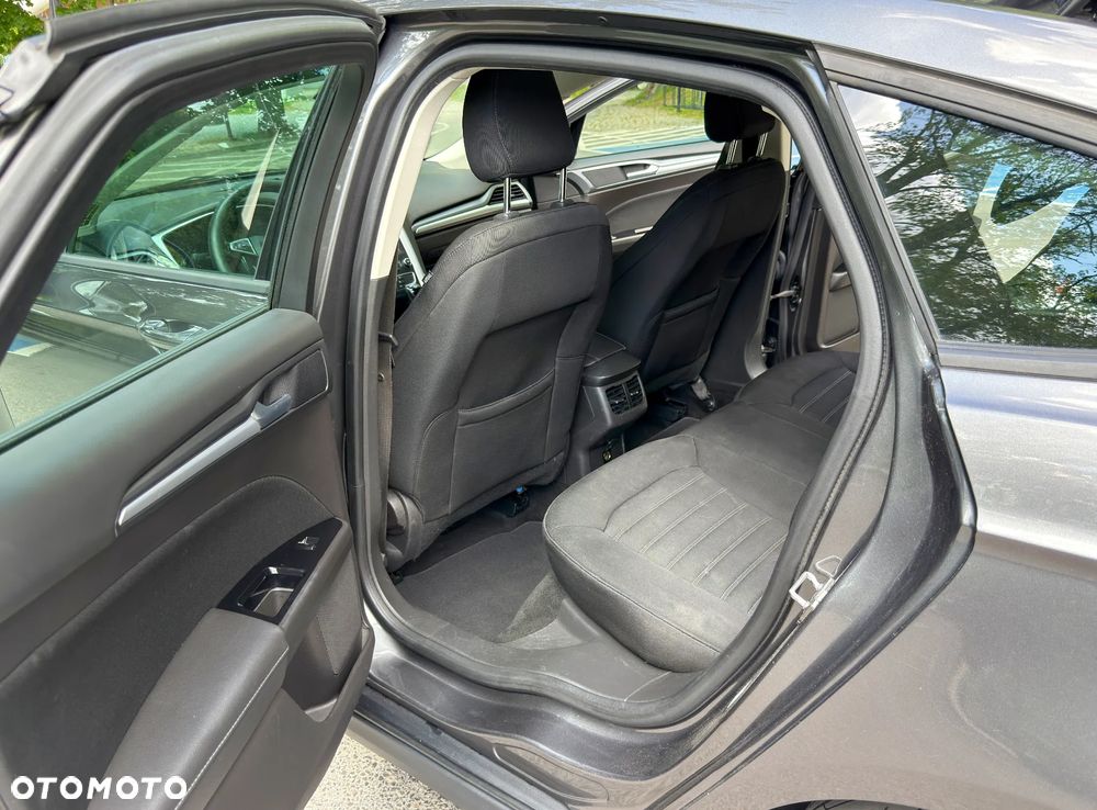 Ford Mondeo 1.5 EcoBoost Ambiente - 14