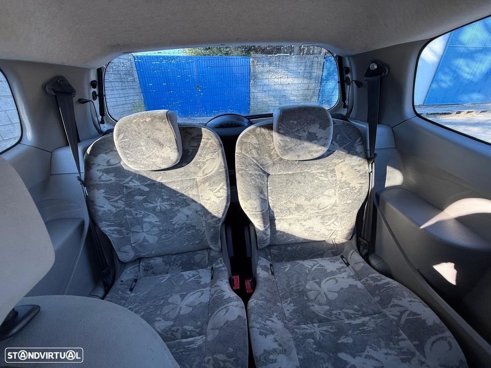 Renault Twingo 1.2 LEV 16V 75 Authentique - 11