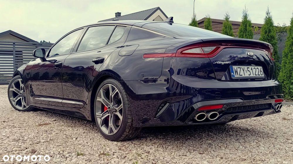 Kia Stinger 3.3 T-GDI AWD GT - 13