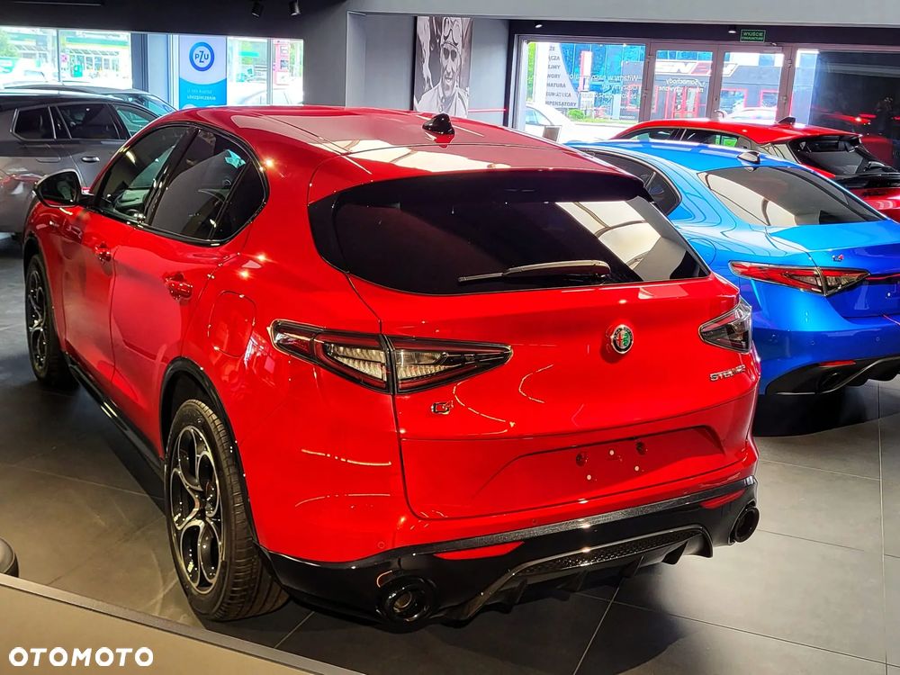 Alfa Romeo Stelvio 2.0 Turbo Sprint Q4 - 8