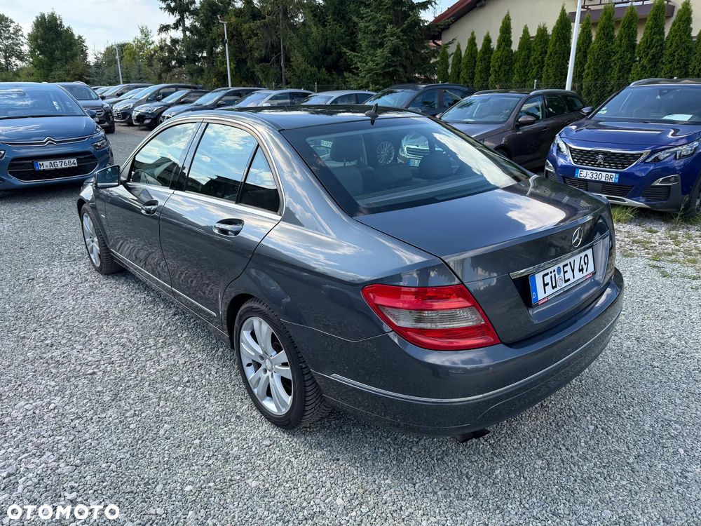 Mercedes-Benz Klasa C - 16