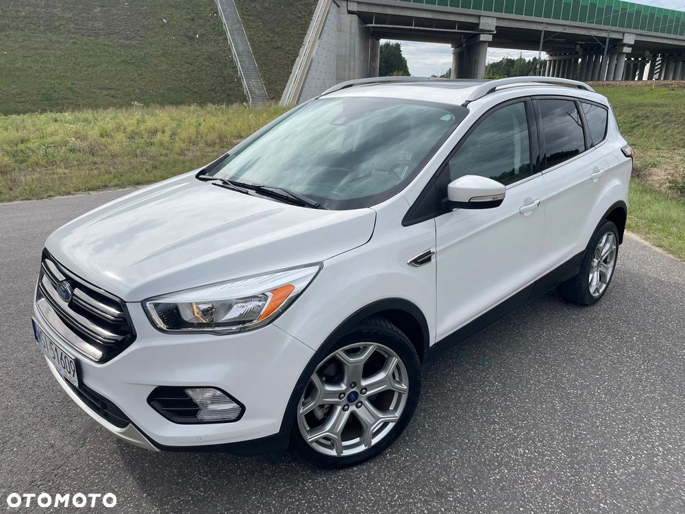 Ford Kuga - 1