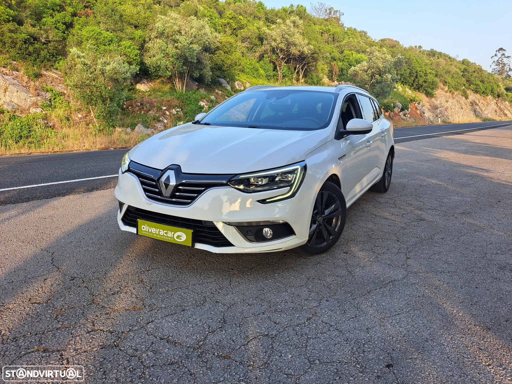 Renault Mégane Sport Tourer 1.5 Blue dCi Intens - 5