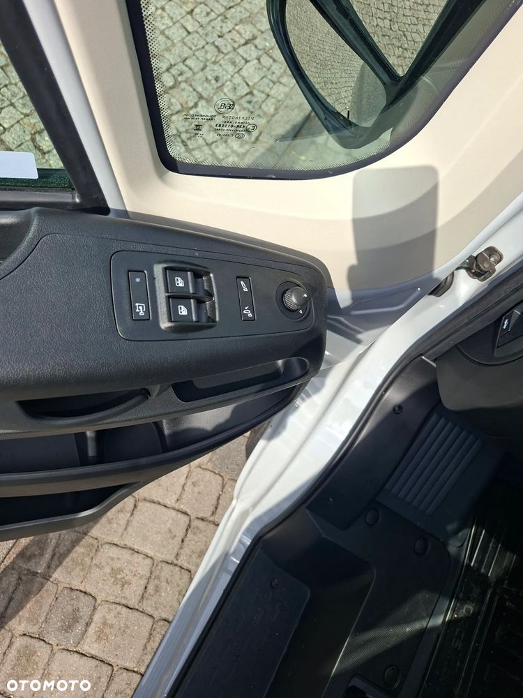 Toyota Proace Max BEV L3H2 110kWh 270KM Active - 13