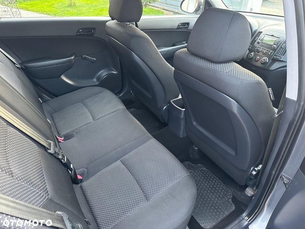 Hyundai i30 1.4 Classic - 16