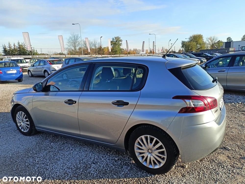 Peugeot 308 - 3