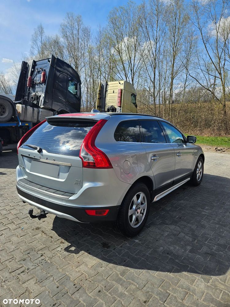Volvo XC 60 - 3