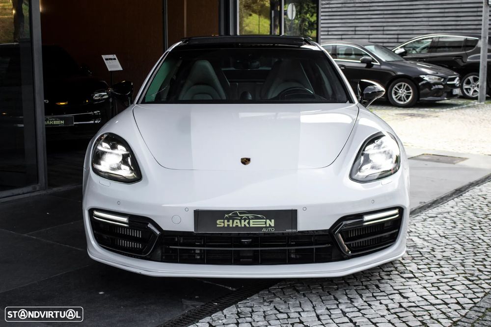 Porsche Panamera 4 E-Hybrid Platinum Edition - 7