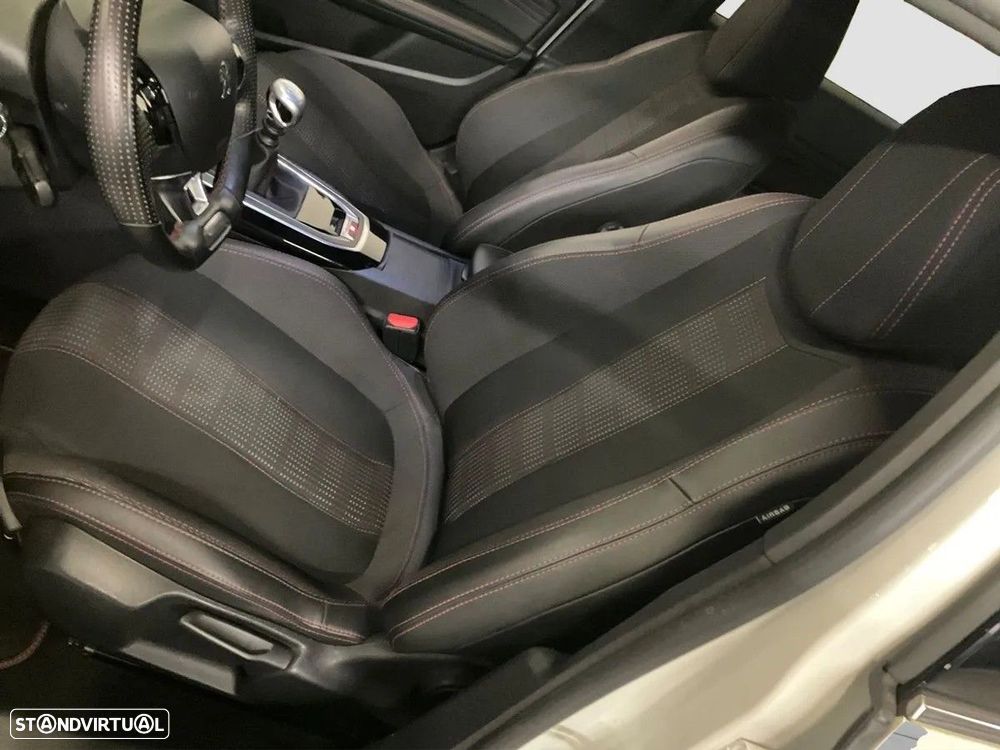 Peugeot 308 1.2 PureTech GT Line - 7