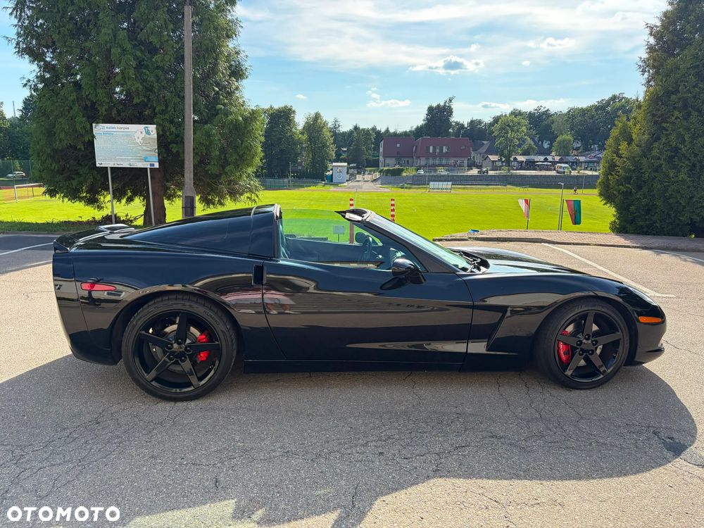 Chevrolet Corvette - 2