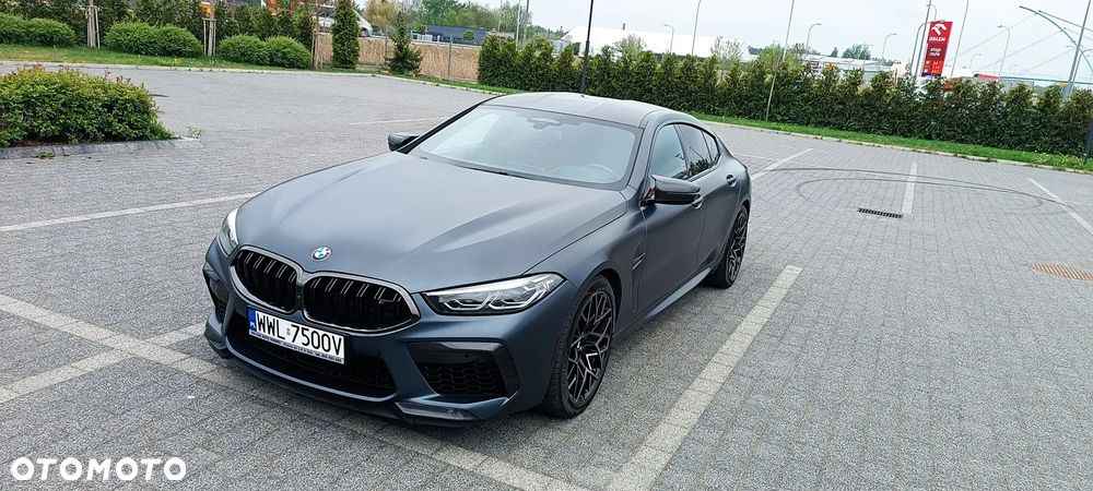 BMW M8 - 8