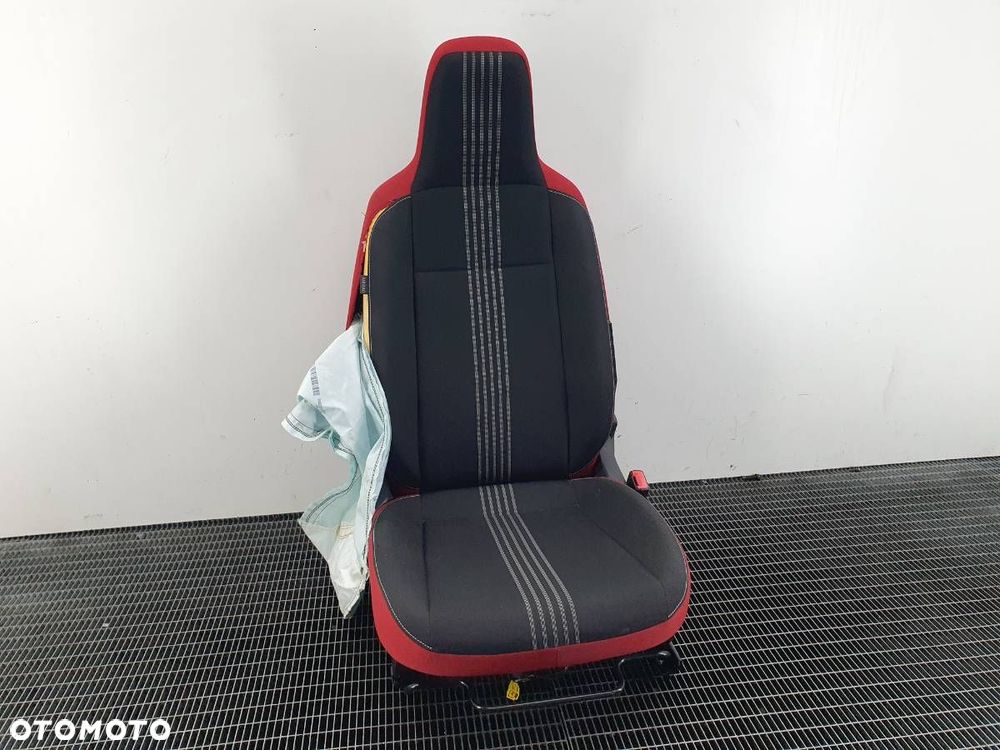 FOTEL PRZÓD PRZEDNI PRAWY PASAŻERA SKODA CITIGO EU WYSTRZELONY - 1