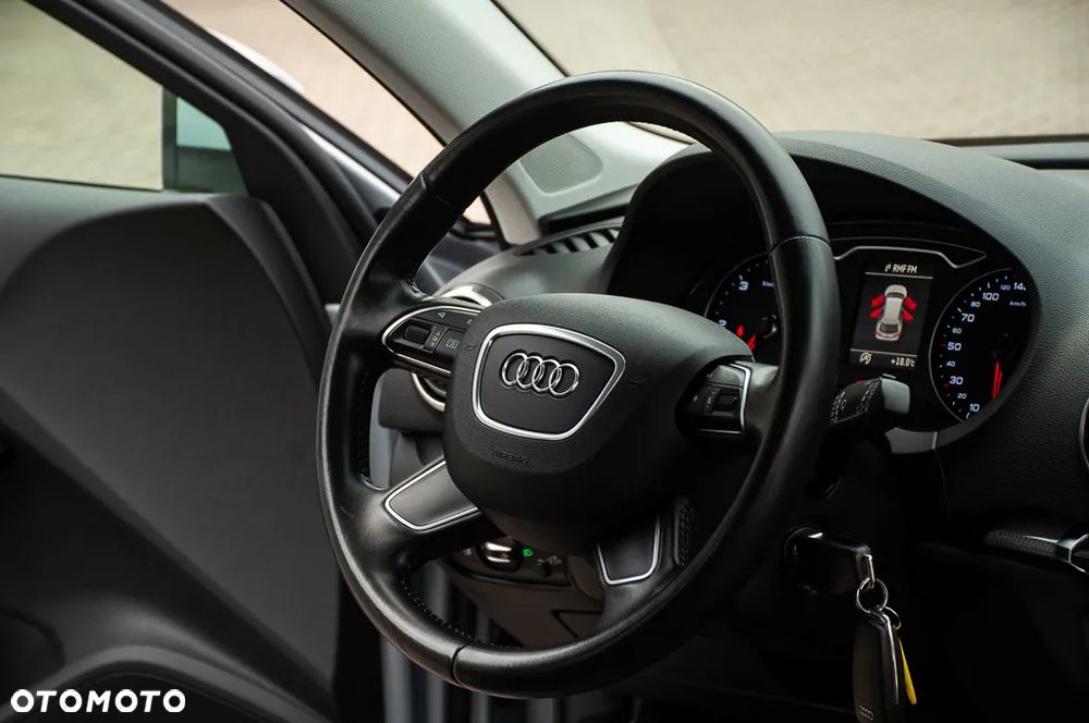 Audi A3 Sportback 1.6 TDI - 12