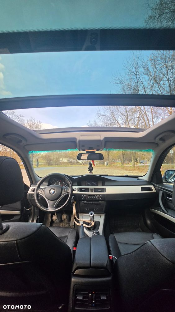 BMW Seria 3 318d - 6
