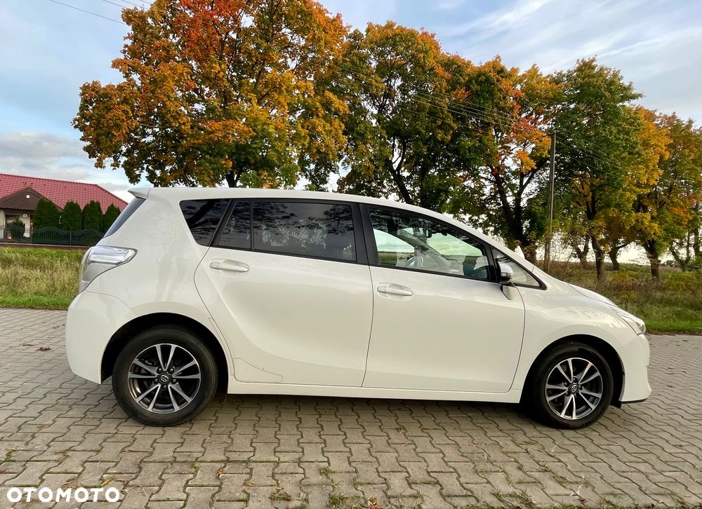 Toyota Verso 2.0 D-4D Prestige 7os - 5