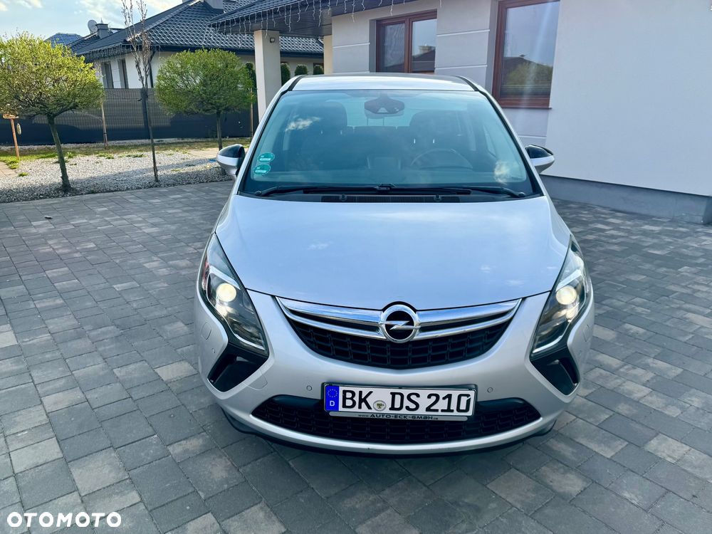 Opel Zafira - 16