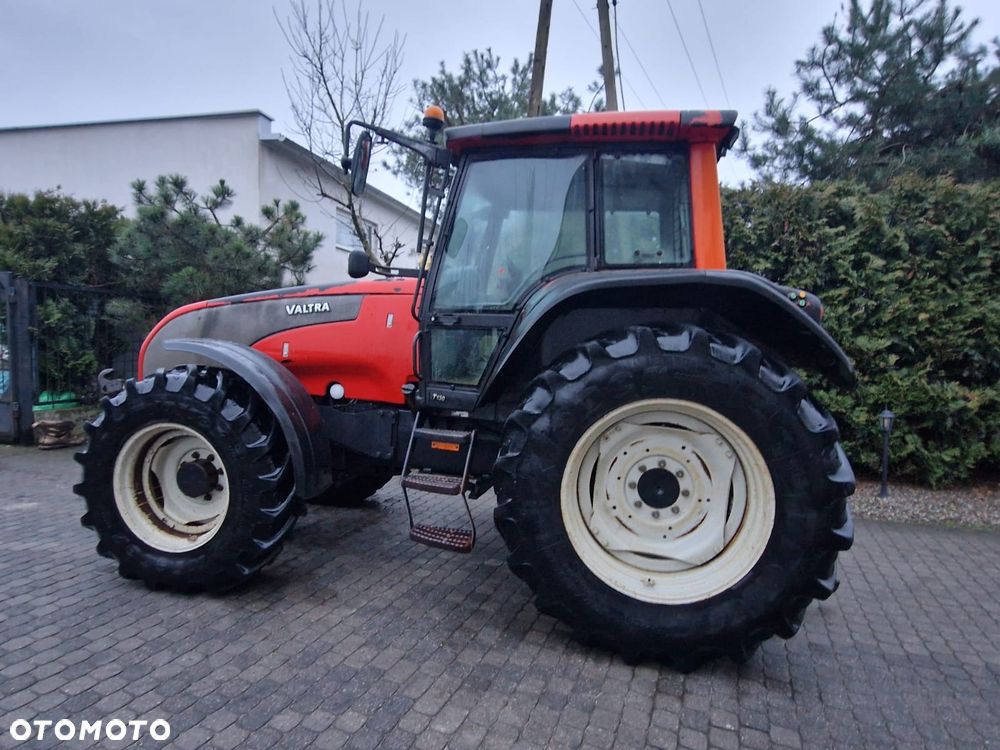 Valtra T130 - 2
