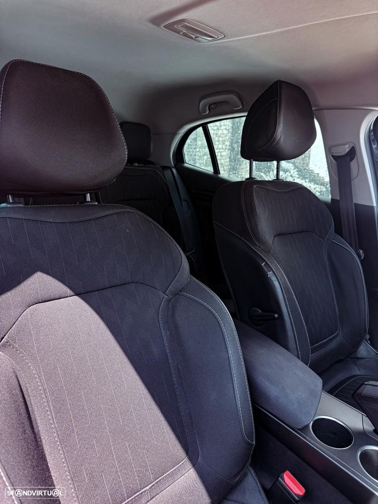 Renault Mégane 1.5 dCi Intens - 4