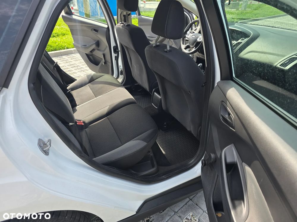 Ford Focus 1.6 Gold X (Trend) - 12