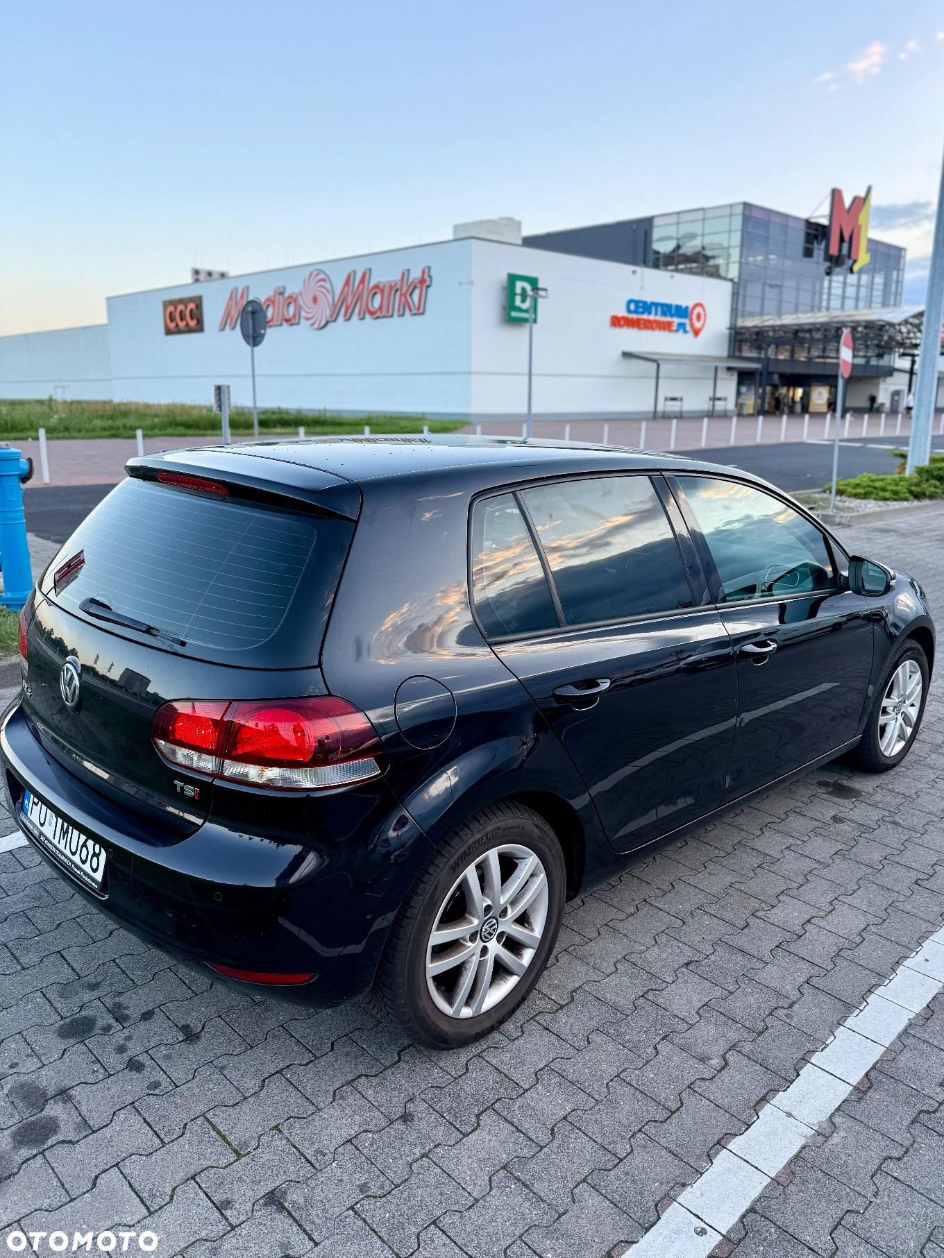 Volkswagen Golf VI 1.4 TSI Highline DSG - 4