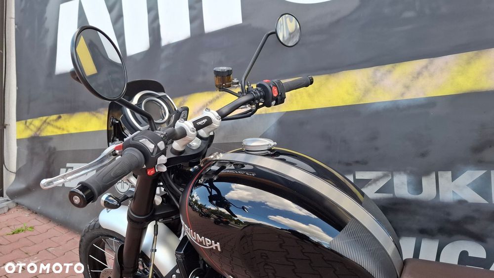Triumph Scrambler - 18
