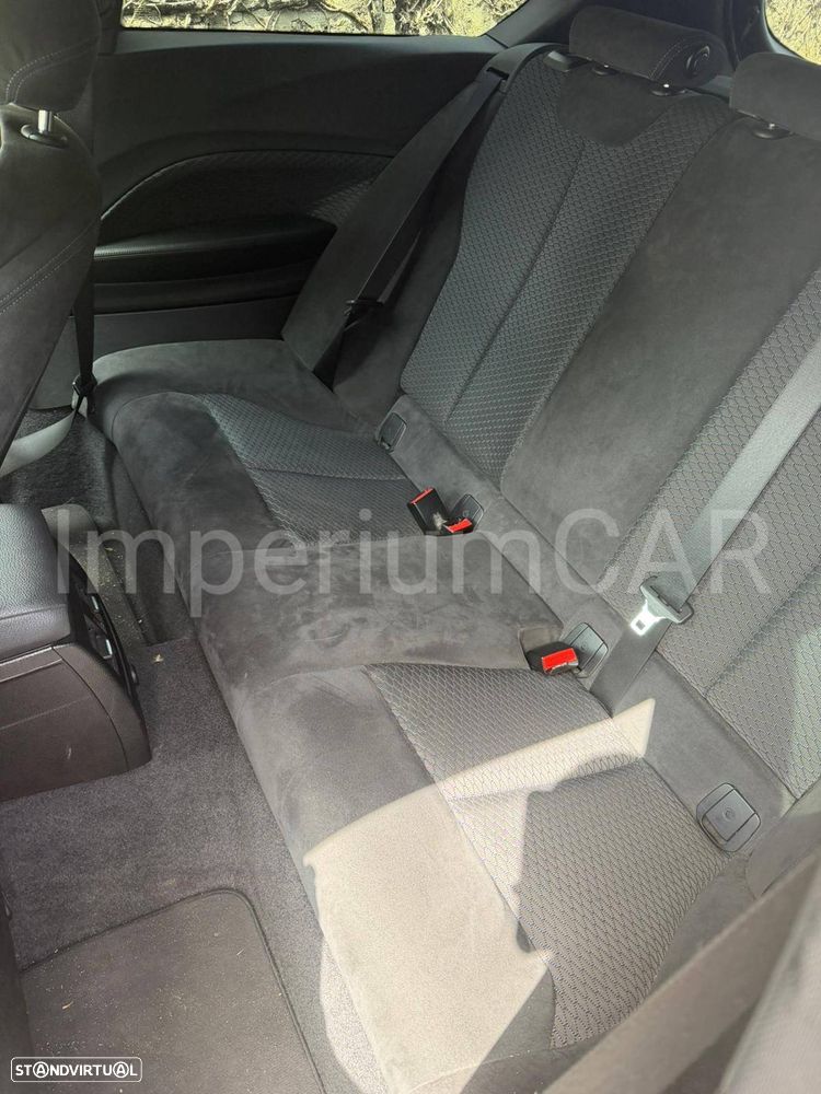 BMW 118 d M Sport - 8