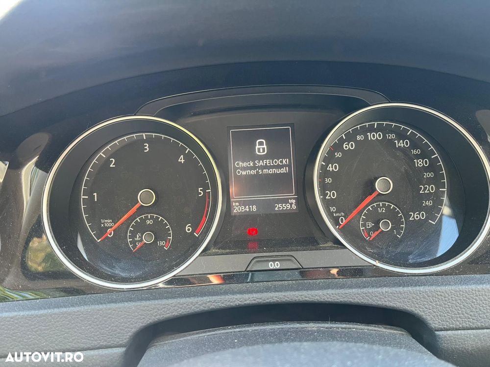 Volkswagen Golf - 3