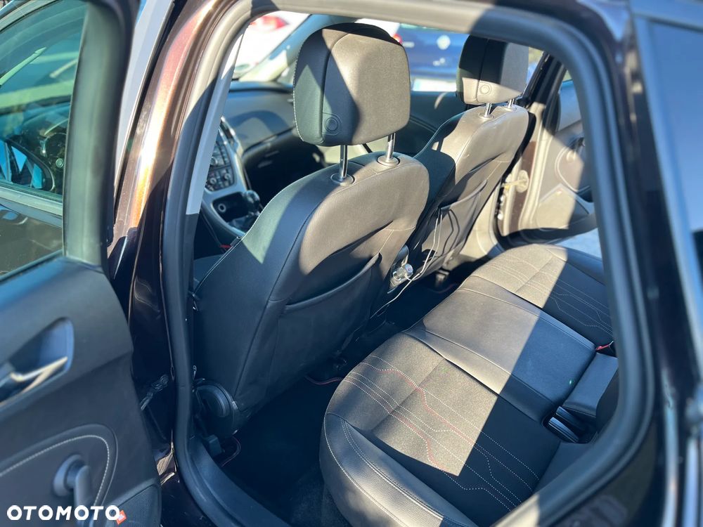 Opel Astra 1.4 Turbo - 16