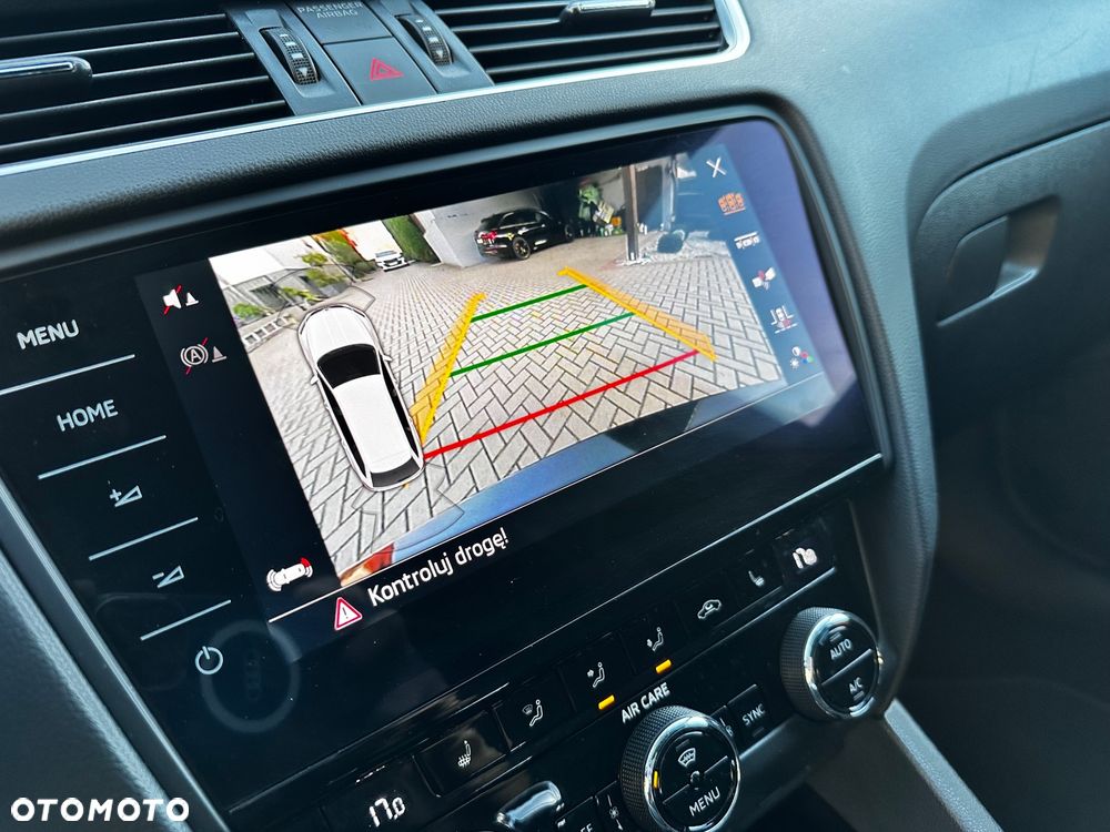 Skoda Octavia 2.0 TSI RS Challenge 245 DSG - 22