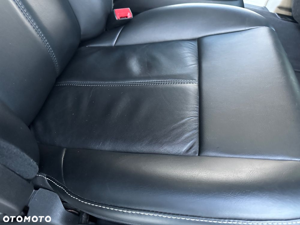 Chrysler Town & Country 3.6 Limited - 20