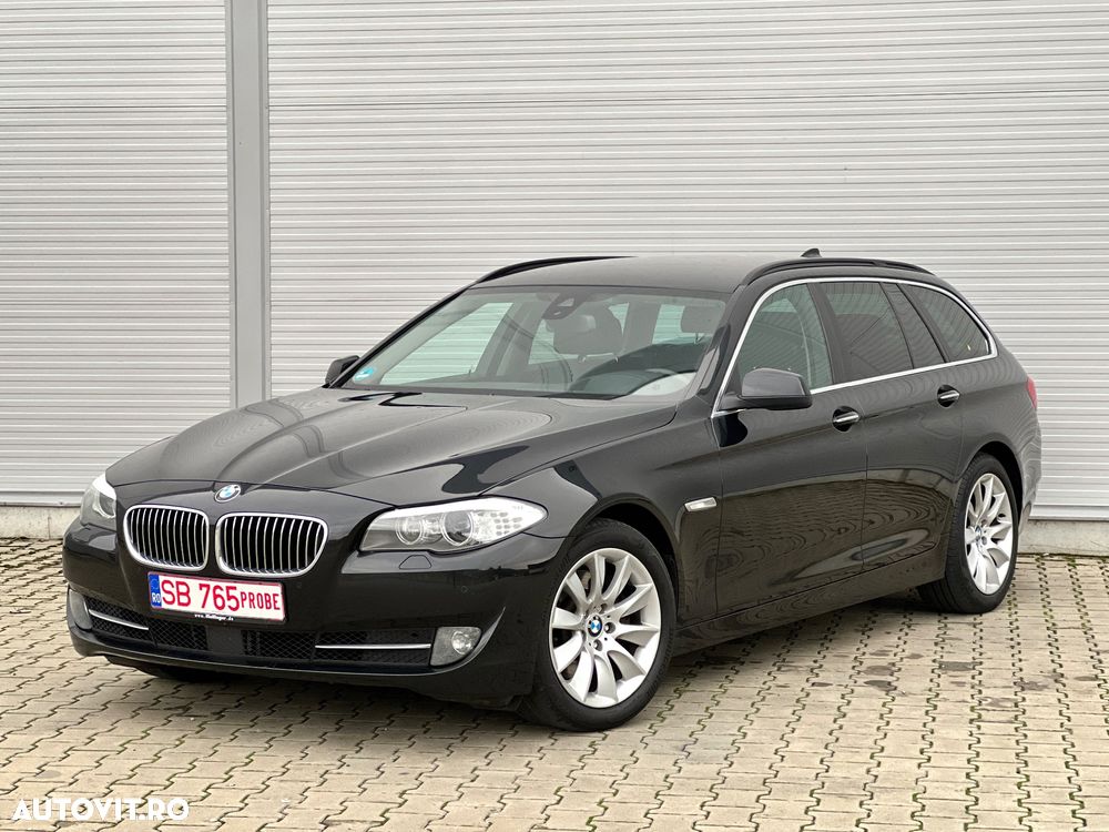 BMW Seria 5 525d Touring Aut. - 4